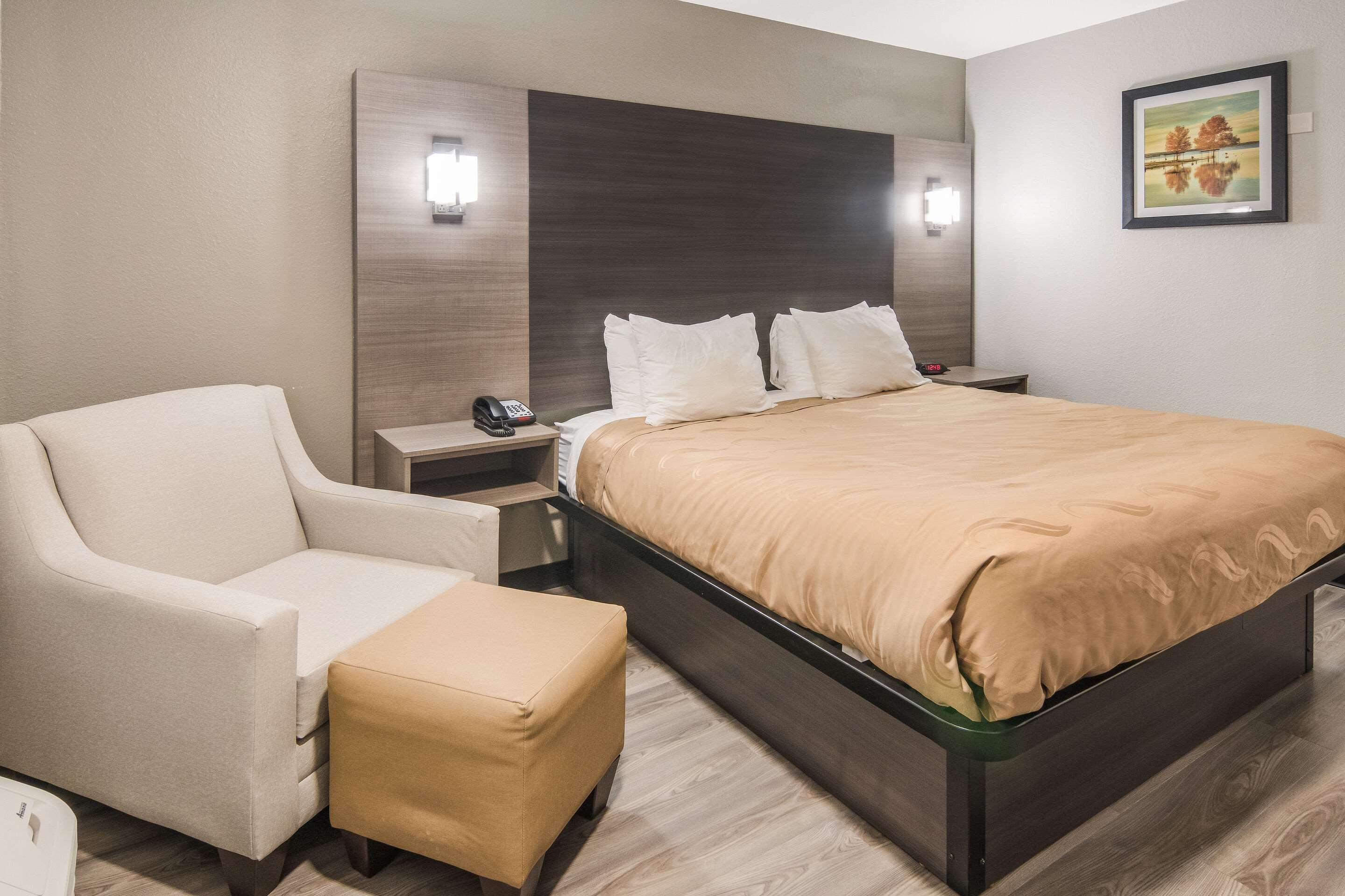 Quality Inn & Suites Fort Worth Exterior foto