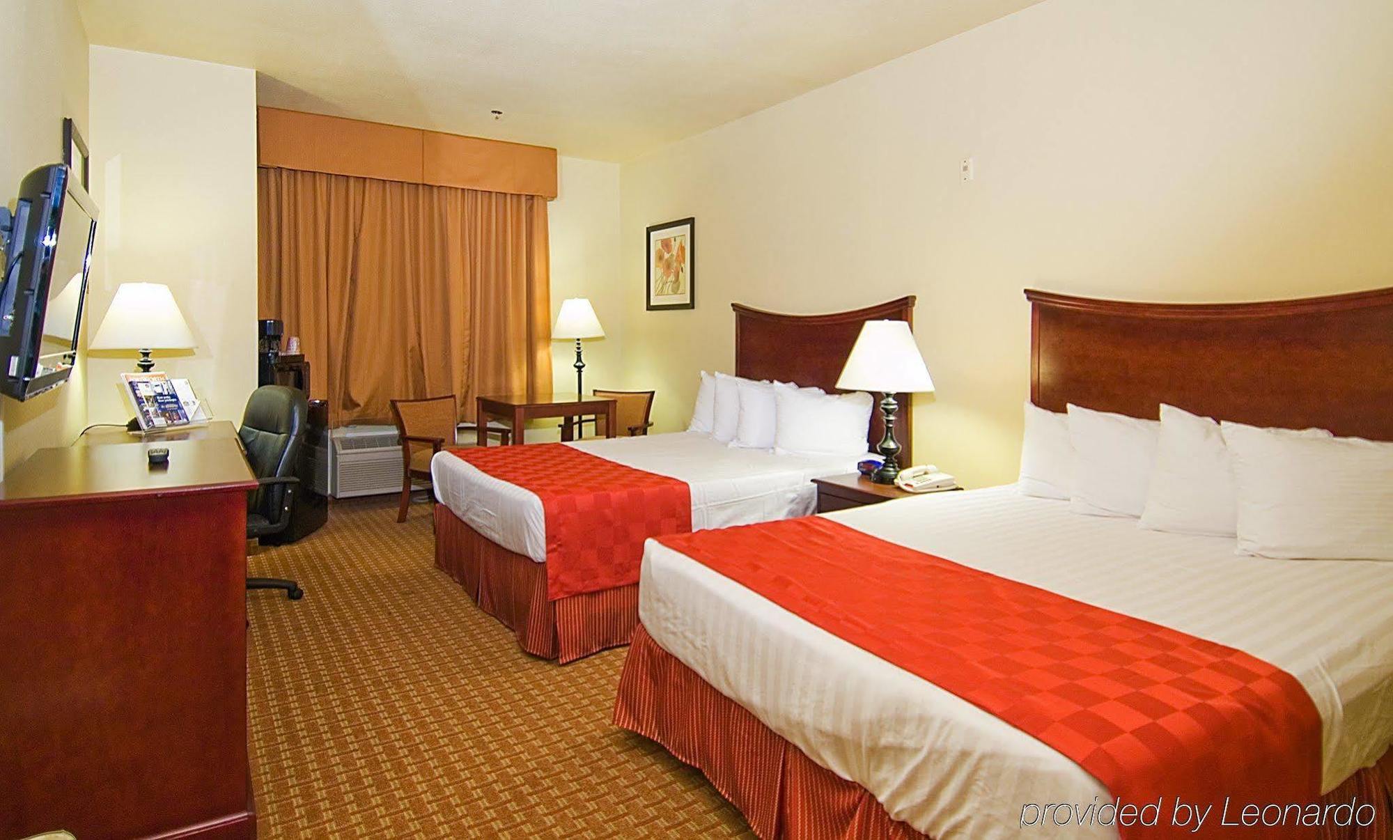 Quality Inn & Suites Fort Worth Zimmer foto