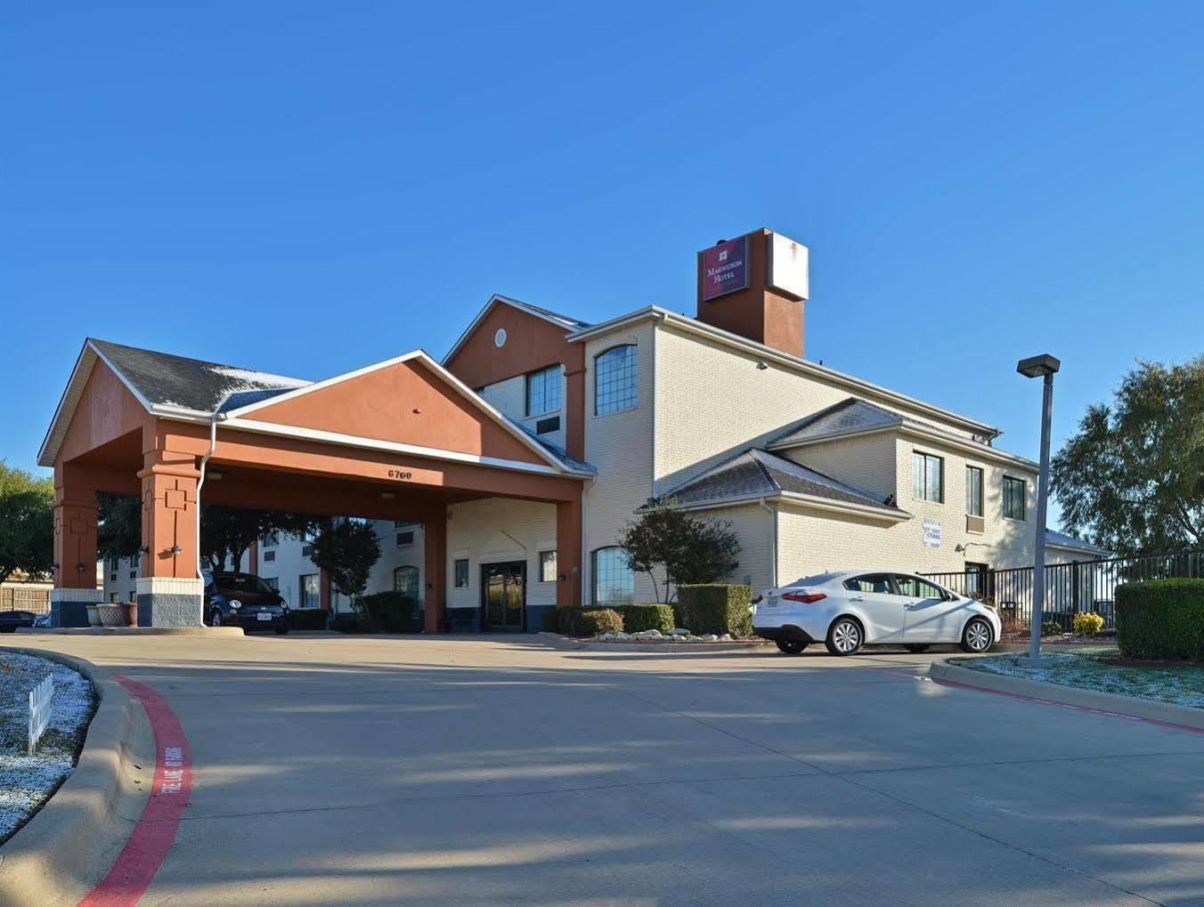 Quality Inn & Suites Fort Worth Exterior foto