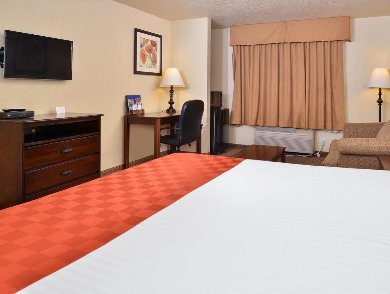 Quality Inn & Suites Fort Worth Exterior foto